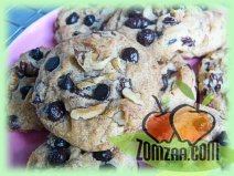 CHOCOLATE CHIP COOKIES WITH WALNUT AND RAISIN