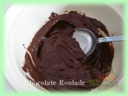 วิธีทำChocolate Roulade  (ช็อคโกแล็ตม้วน)ขั้นตอนที่ 06