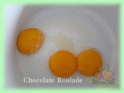 วิธีทำChocolate Roulade  (ช็อคโกแล็ตม้วน)ขั้นตอนที่ 07